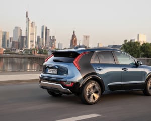 kia_Dynamiczne_PHEV_(10)