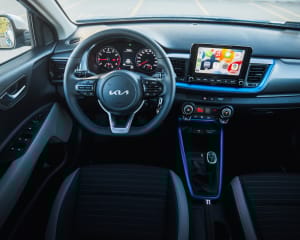 Kia_Stonic_Wnetrze_(2)_09